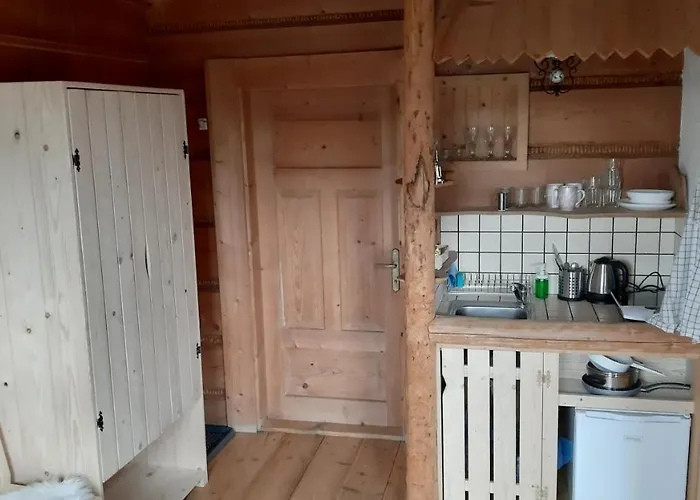 Kozica Kiry منزل للإقامة