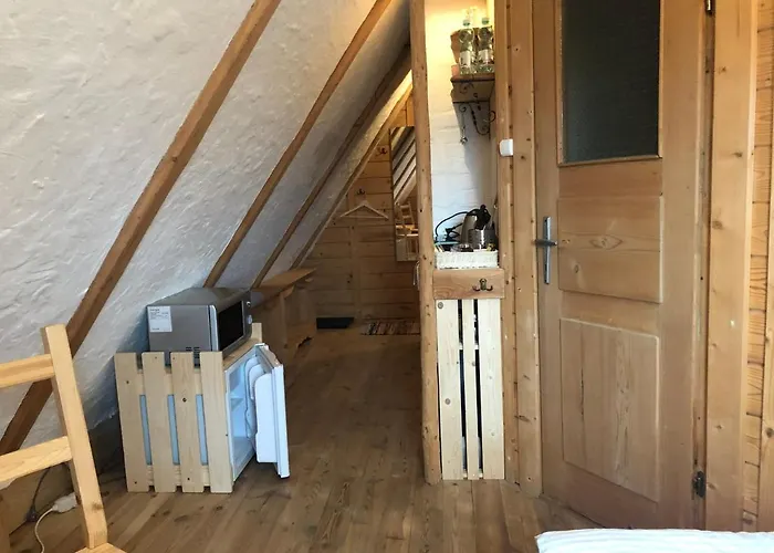 Kozica Kiry منزل للإقامة كوشتيليسكا